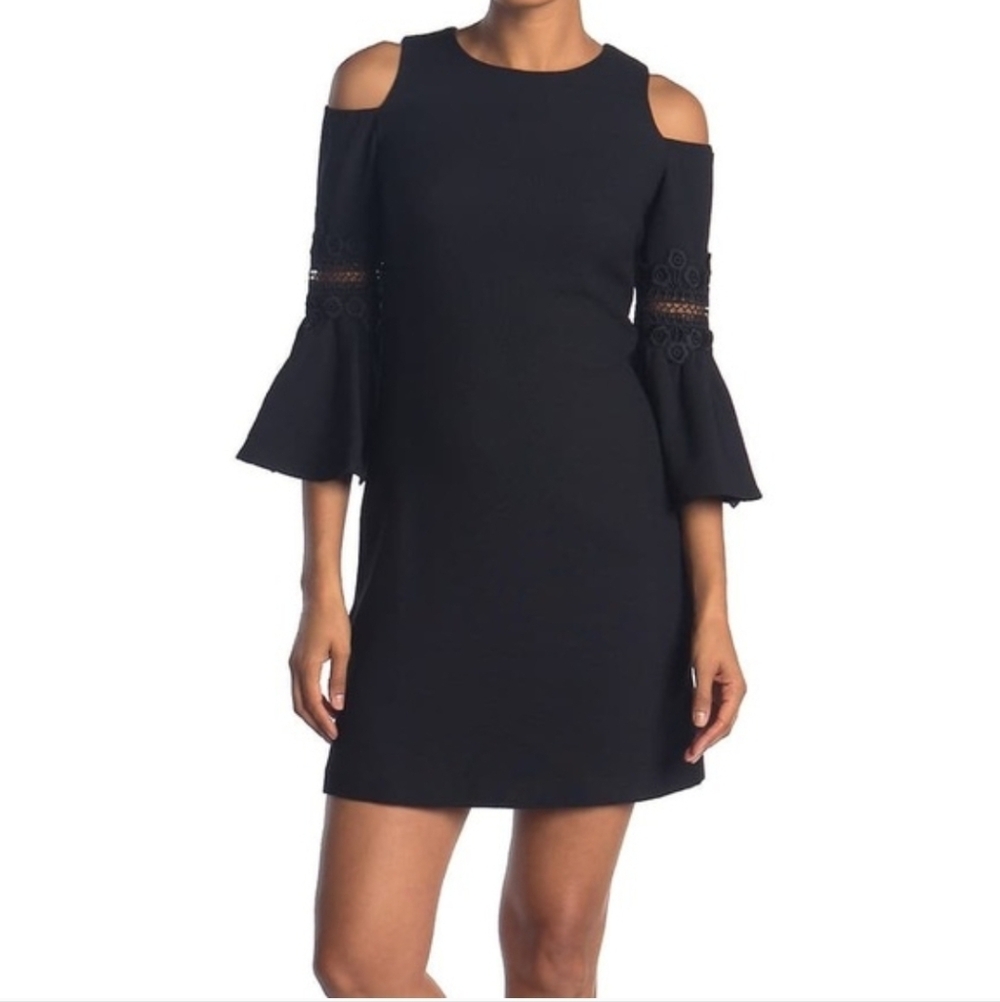 Eliza J | Navy Cold Shoulder Crepe Shift Dress Size 4